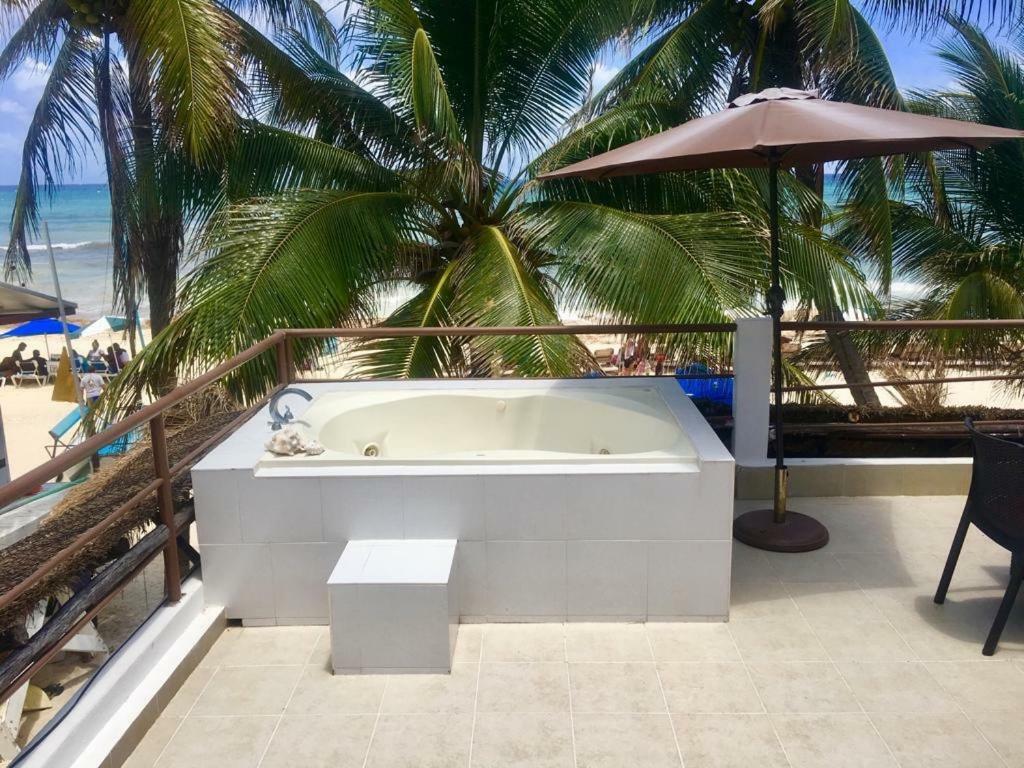 Skyline Suite Playa del Carmen Exteriör bild